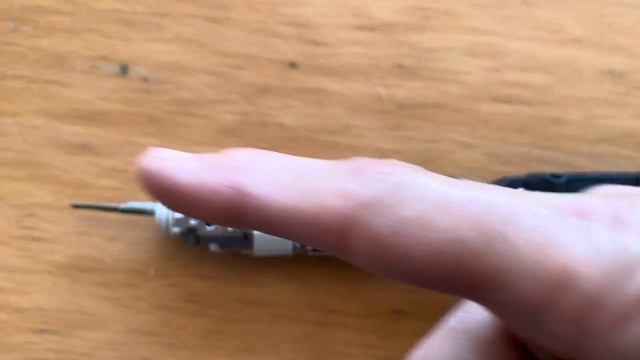 Fix Philips Sonicare Toothbrush - loose tip or not vibrating appropriately смотреть онлайн