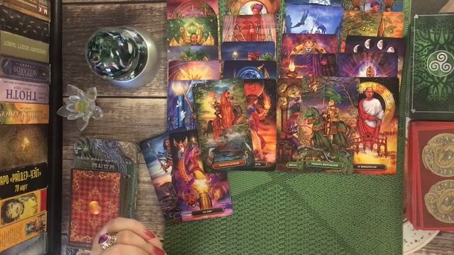 Гадание на бывшего. Как он там поживает? Его мысли о вас. смотреть онлайн