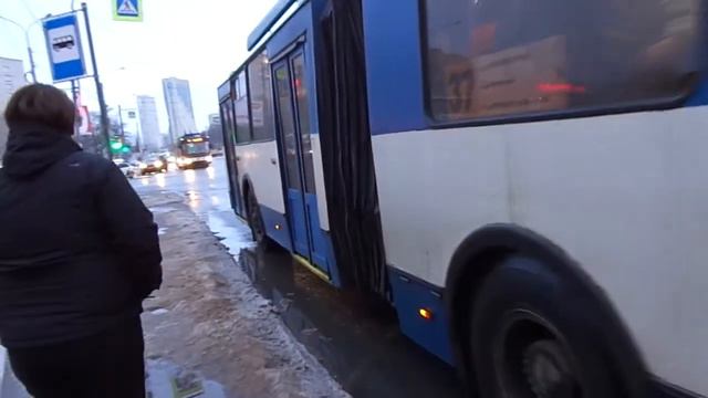 Троллейбус Санкт-Петербурга 9-64: ТролЗа-62052.02 [62052В] б.1125 по №37 (30.01.19) смотреть онлайн