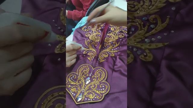 Ирландское платье с вышивкой. Embroidered Irish dress смотреть онлайн