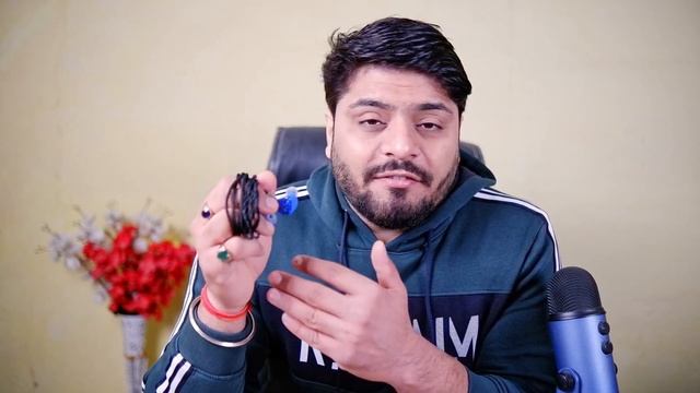 These 900$ Earphones Have Bombastic Bass: Oriolus Szalayi Review!! смотреть онлайн