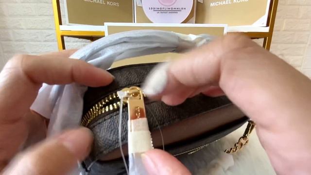 Michael Kors Jet Set Large Saffiano Leather Crossbody Bag in Brown/Acorn by @springflingmnlph смотреть онлайн