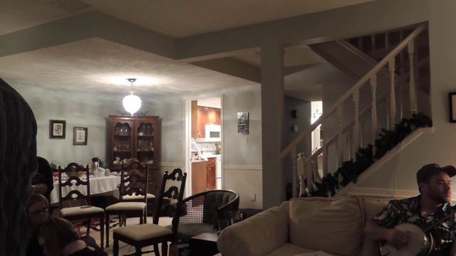 Knocking on Heaven's Door with Banjo, Christmas Day 2014 смотреть онлайн