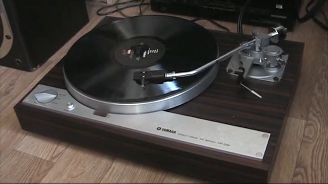 Yamaha YP-D51 смотреть онлайн