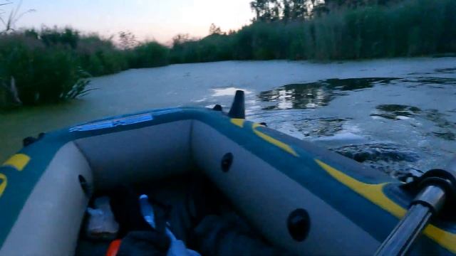 Озеро Торфянка на лодке. Болота. Лосиный остров смотреть онлайн
