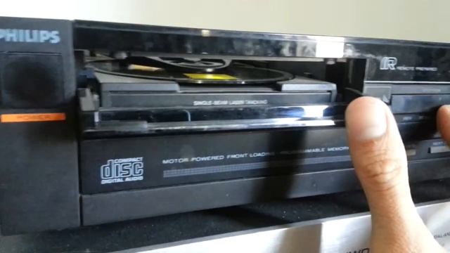 Philips CD150 - Another nice CD Player that sounds great! смотреть онлайн