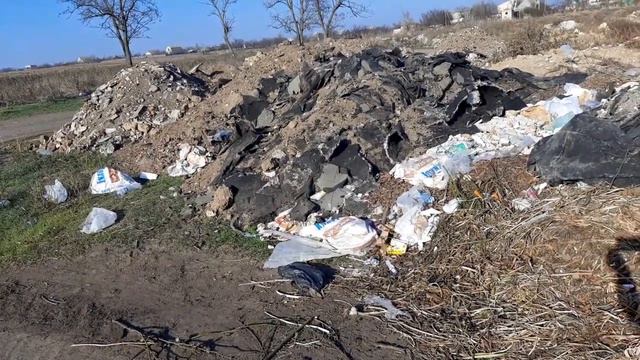 Люди-свиньи атакуют окраины Н.Мелитополя смотреть онлайн