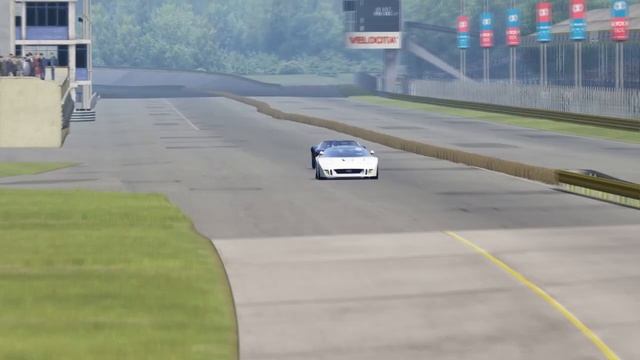 Ford GT40 Batmobile vs Ford GT90 at Monza Full Course смотреть онлайн