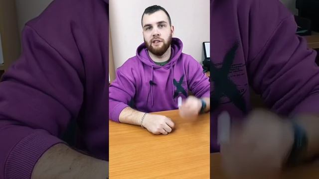 Что делать если наушник упал в воду смотреть онлайн