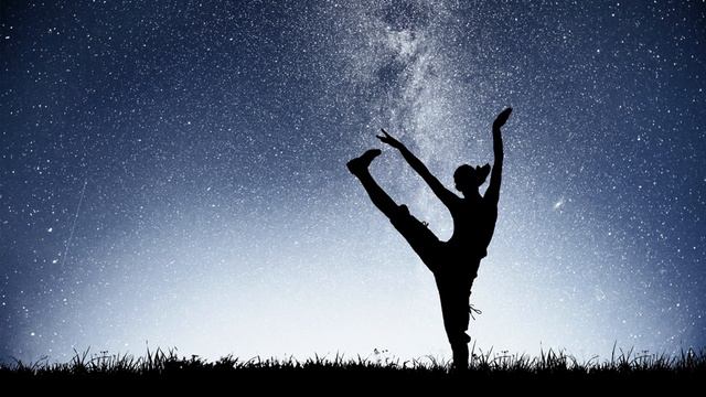 Moonlit Dance смотреть онлайн