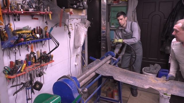 Бетономешалка своими руками. Часть 1. Гибка груши. смотреть онлайн