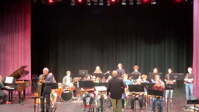 21- 22 Grand Rapids MN High School Jazz Fest - Jazz 1 - GRHS смотреть онлайн