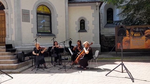 Калининград. Знакомые мелодии под сенью Кирхи памяти королевы Луизы смотреть онлайн