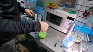 Цвет силиконовой приманки PAL03 своими руками. Литьё двухцветных силиконовых приманок.