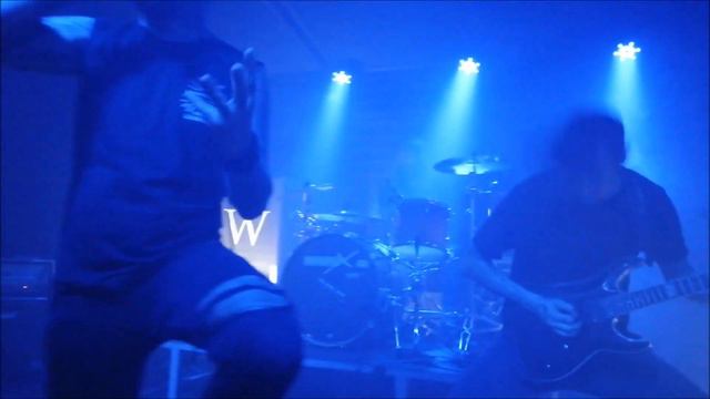 DÆRRWIN - Chapter Two (Live Music Video) смотреть онлайн