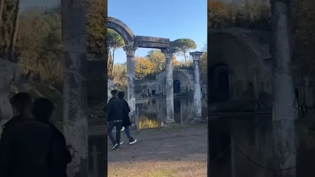 Полное видео на канале Вилла Адриана, Италия #тиволи #рим #жизньвиталии смотреть онлайн