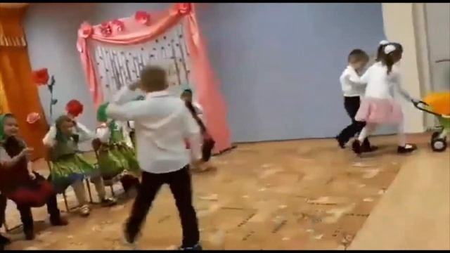танец бабушки старушки смотреть онлайн