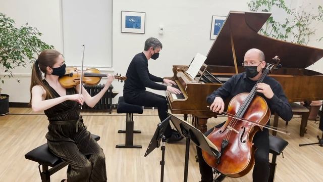 Brahms and the Passage of Time: Piano Trio No. 1 in B Major, Op. 8 (1854 version) смотреть онлайн