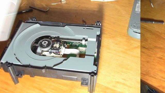 Xbox 360 не читает диски смотреть онлайн