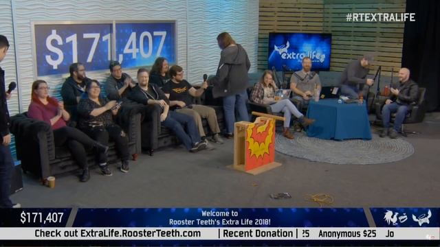 Rooster Teeth Extra Life 2018 Hour 1 & 2 смотреть онлайн