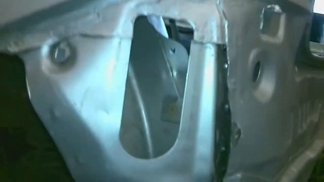 Установка донорского подкрылка на Toyota Yaris #6 смотреть онлайн
