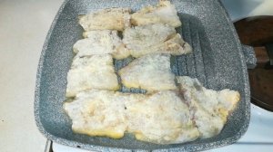 ?Жареный пангасиус. Готовится очень быстро.Fried fish "Pangasius".
