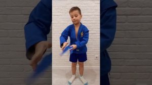 Как завязать пояс самбо