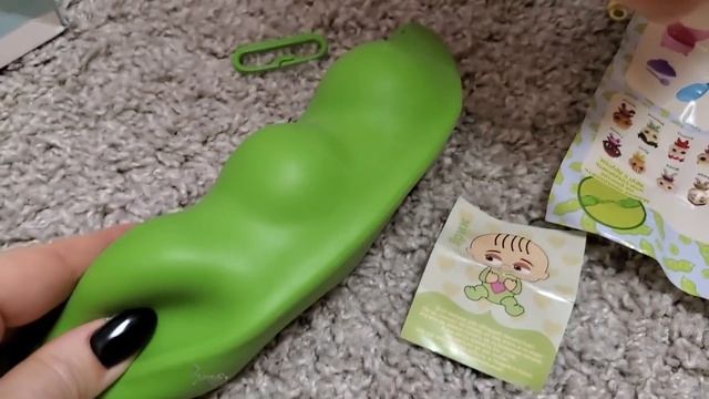 КАКИЕ ПОДАРКИ ЛИКА И МИЛАНА НАШЛИ под ЕЛКОЙ? смотреть онлайн