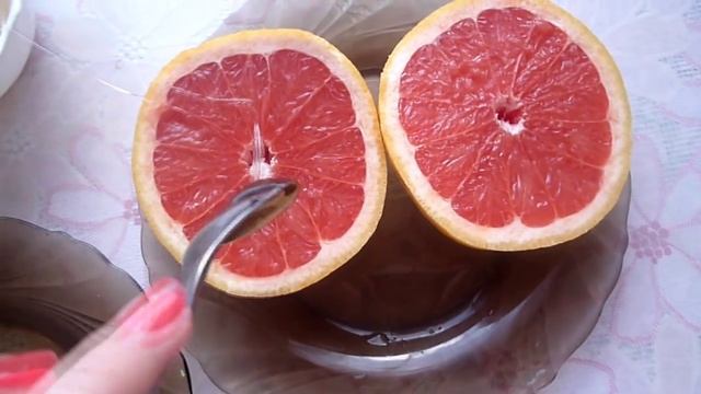 Запеченный грейпфрут. ЖИРОСЖИГАЮЩАЯ И ВИТАМИННАЯ БОМБА! смотреть онлайн