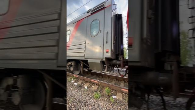 Отцепился вагон у поезда ?♂️ #железнаядорога #поезд #машинист #поезда #электровоз