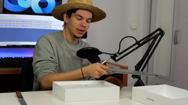 UNBOXING Du MacBook Air M1! (100% Apple)