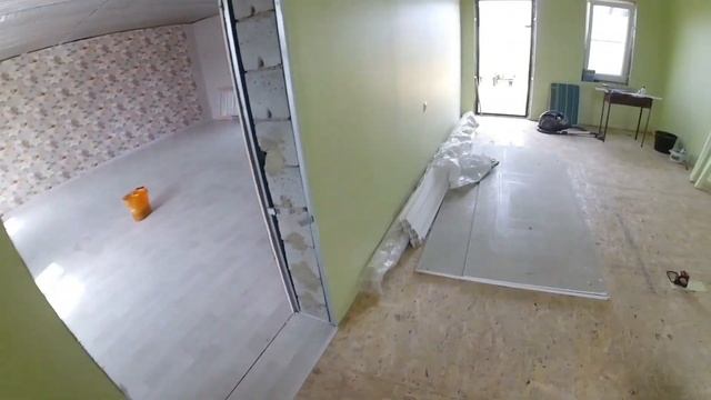 С семьей на даче делаю шашлык и возим песок . смотреть онлайн