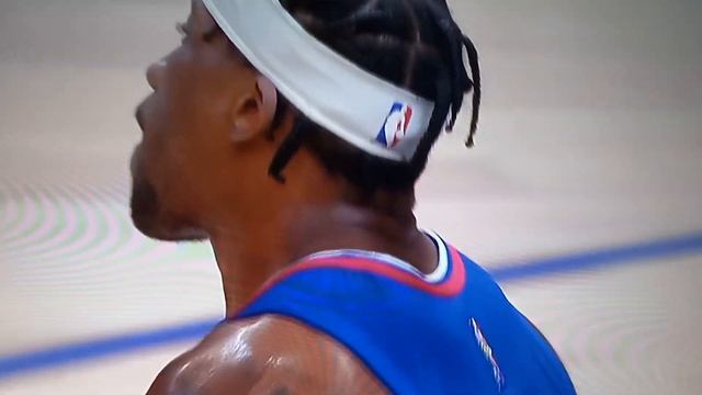 JAMES HARDEN CROSSED ERIC BLEDSOE HAD HIM SHIFTING смотреть онлайн
