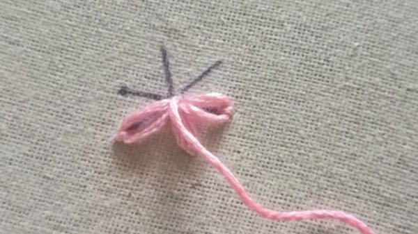 lazy daisy stitch | hand embroidery flower design | lazy daisy