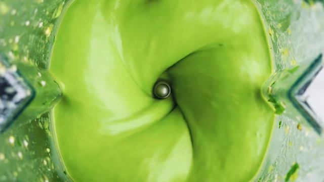 Green Smoothie avec le blender Vitamix Explorian E310 смотреть онлайн