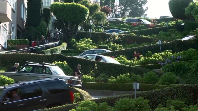 Улица Ломбард-стрит, Сан-Франциско (Lombard Crooked Street, San Francisco) смотреть онлайн