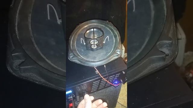 alredy blown Pioneer 6x9 takes a beeting смотреть онлайн