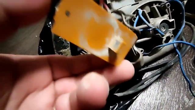 Миксер Интерскол КМ-60/1000Э не регулируется скорость. смотреть онлайн