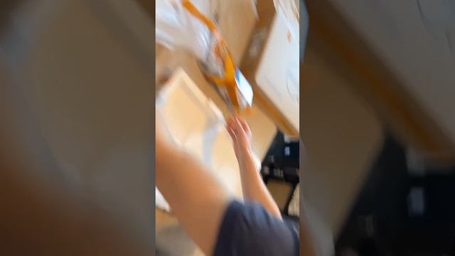 Распаковка монитора Алик смотреть онлайн