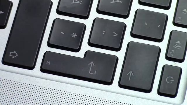 Как почистить клавиатуру макбука без разборки/How to clean macbook keyboard keys without disassembl смотреть онлайн