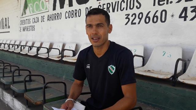 Luis Olivera técnico de Ferro de Pico en el Provincial, mano a mano con lmdeportiva. смотреть онлайн