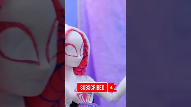 Гвен стала мамой! Идеи для кукол #shorts смотреть онлайн