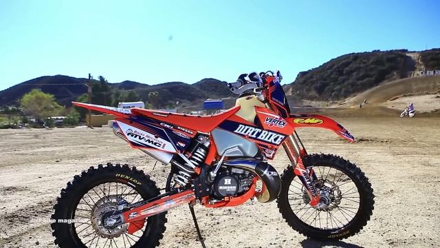 Project KTM EXC 300 2 Stroke Rebuild - Dirt Bike Magazine смотреть онлайн