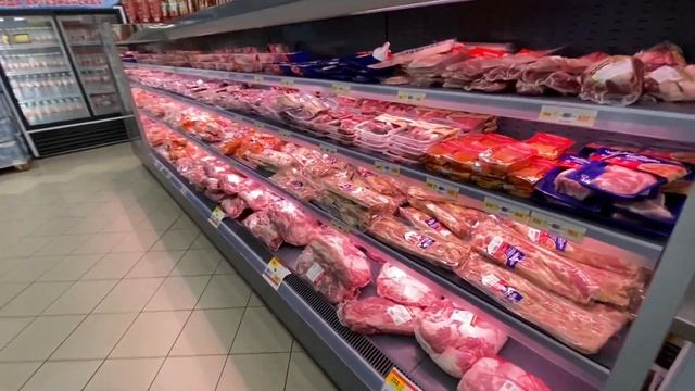 ЦЕНЫ на ПРОДУКТЫ в ЯЛТЕ. Магазин БЕЗЦЕН. Крым 2022. смотреть онлайн