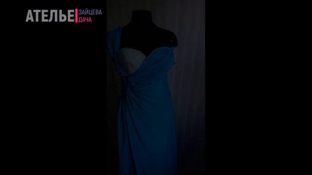 Кутюрная вышивка в необычном свадебном платье смотреть онлайн