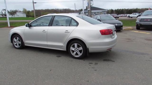 2011 Volkswagen Jetta TDI смотреть онлайн
