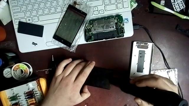 ремонт телефона нокиа люмиа 820.1 замена тачскрина часть 1 смотреть онлайн