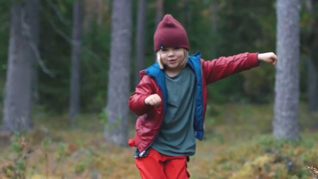 ЛИСТОПАД, ШИШКОПАД, БРУСНИКОПАД... смотреть онлайн