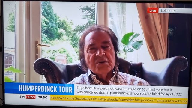 Engelbert Humperdinck Interviewed By Kay Burley.