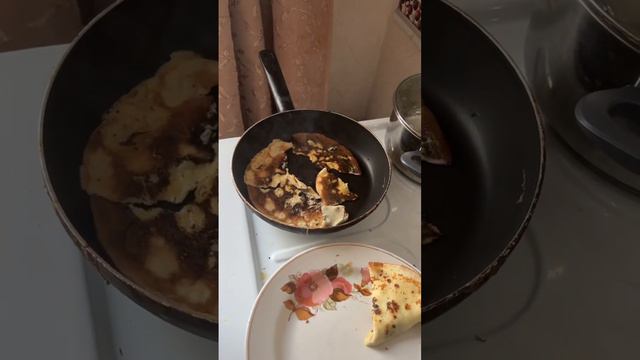 Сломалась сковородка! смотреть онлайн